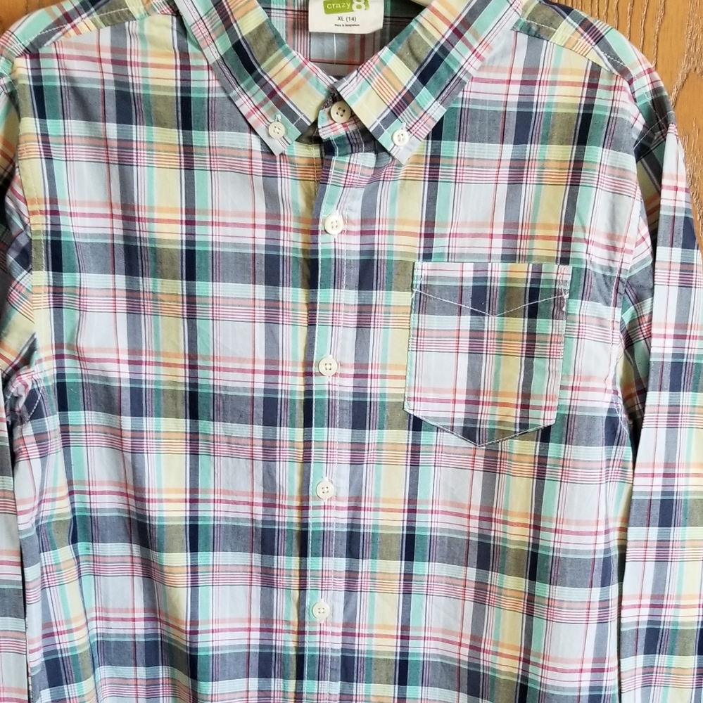 NWT Plaid button down shirt